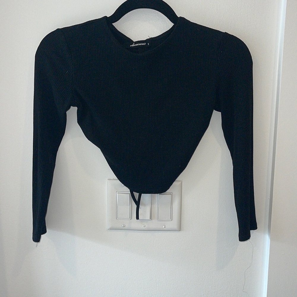 Olivaceous Tie in Back Crop